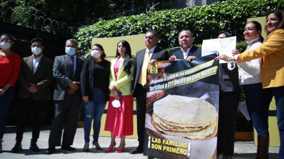 PRD exige a SHCP subsidio para disminuir precio de tortilla a 10 pesos