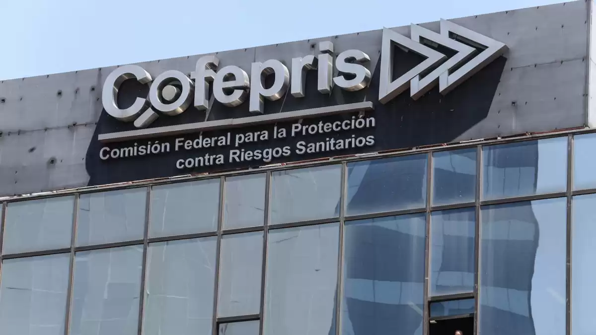 Cofepris y Marina crean Centro de Inteligencia contra Riesgos Sanitarios