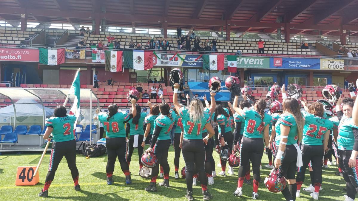 Selección Femenil de americano debuta con triunfo en Mundial