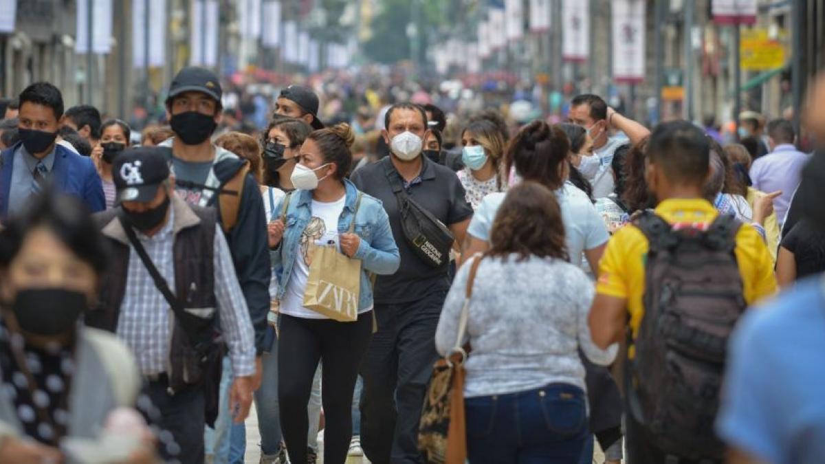 COVID-19 en México: Bajan contagios a 3 mil 290 en 24 horas; reportan 14 muertes