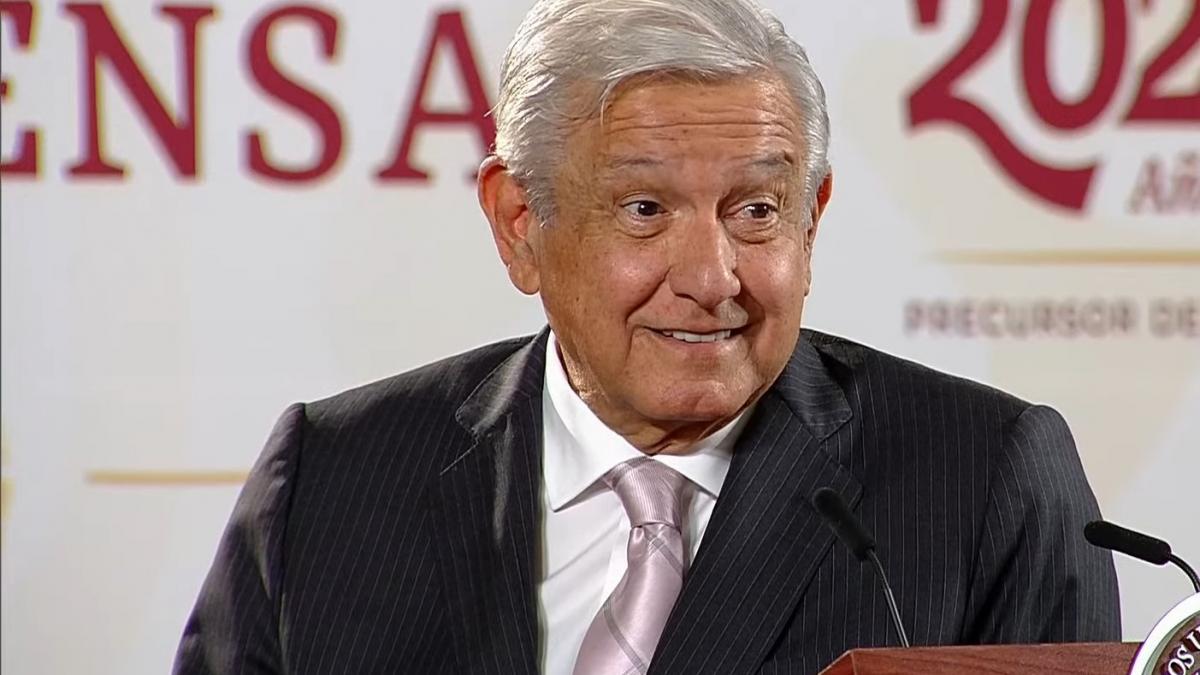 AMLO anuncia inversión de 30 mil mdp para ampliar red de internet a todo el país