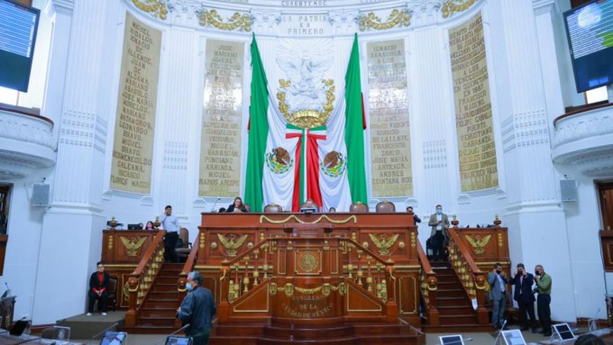 Congreso de la CDMX exime a Sheinbaum por violaciones en revocación de AMLO