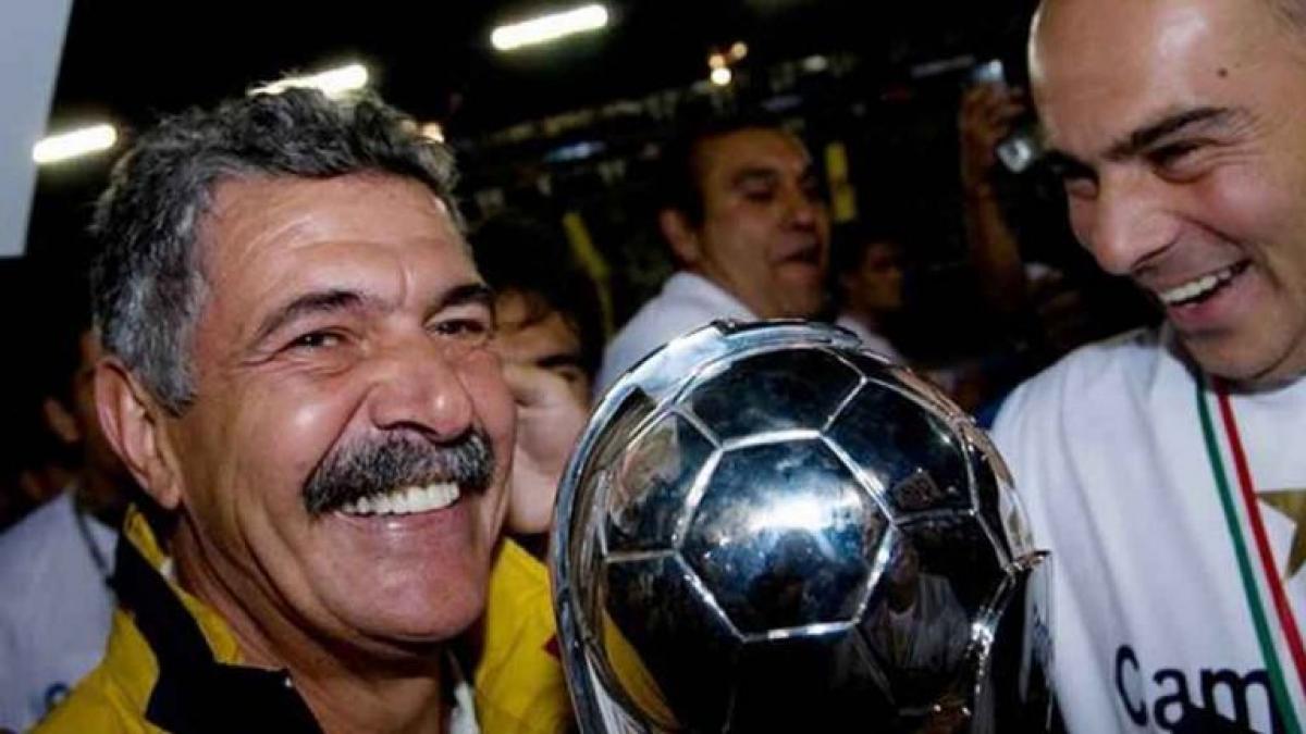 PUMAS y "Tuca" Ferretti, cerca de reencontrarse tras el mal momento de Andrés Lillini