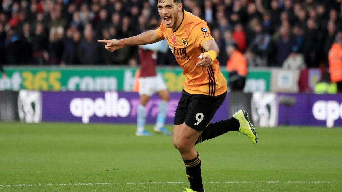 VIDEO: Así fue el golazo de Raúl Jiménez con los Wolves en la Carabao Cup ante el Preston