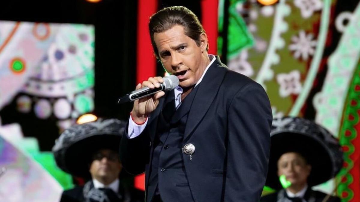 Arath de la Torre explota contra las críticas por imitar a Luis Miguel en El Retador: "Que se ardan"