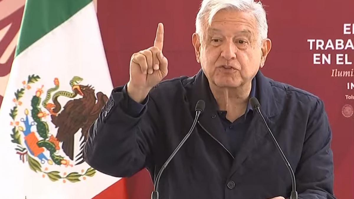 AMLO: Poder Judicial de lo más "cuadrado que hay"; critica que no cumplen horarios laborales