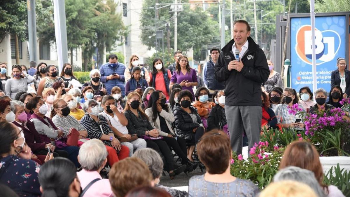 Santiago Taboada encabeza instalación de 50 Puntos Violeta en Benito Juárez para que mujeres se sientan seguras