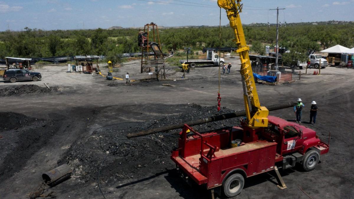 Rescate de mineros falló por plan de tajo abierto, advierten