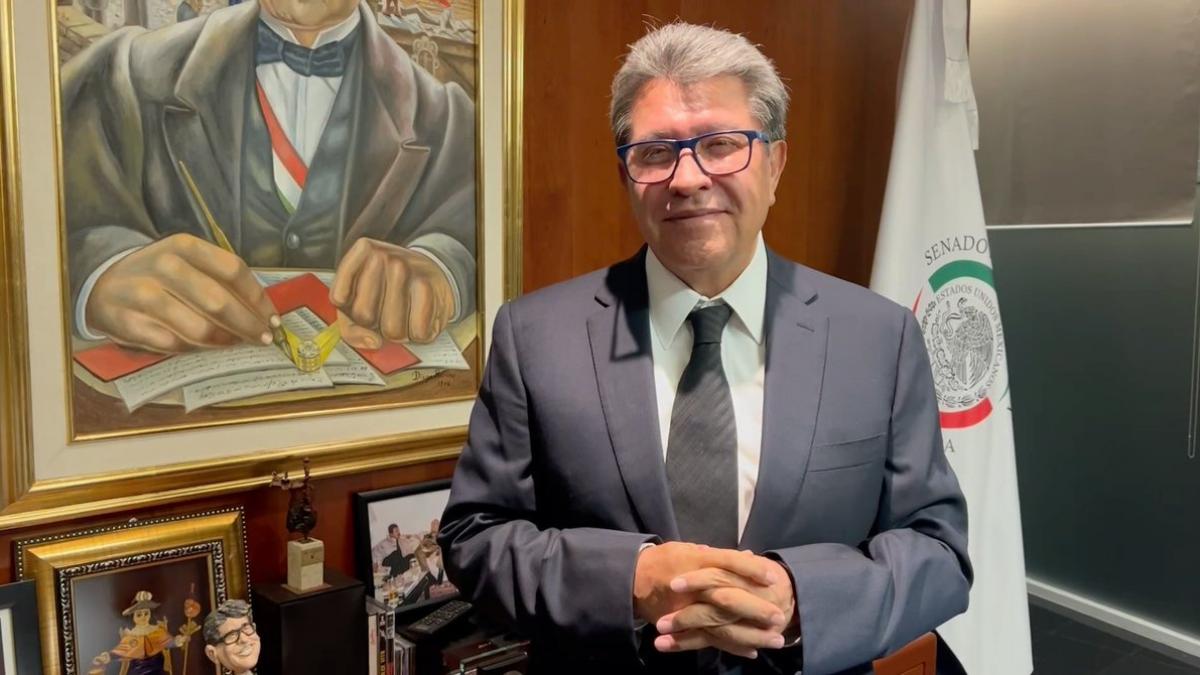 En el Senado "no nos hincamos ante nadie, sólo ante el pueblo": Ricardo Monreal