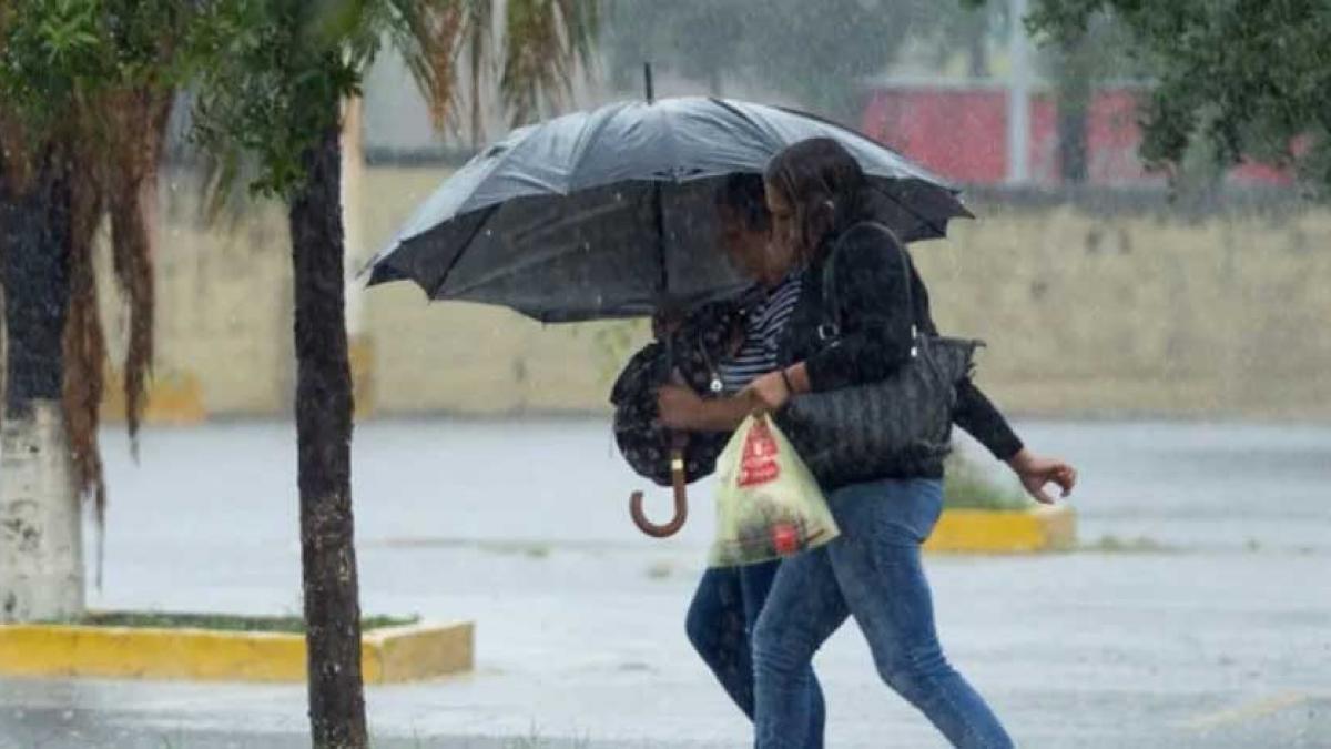 Clima hoy. Lunes con lluvias muy fuertes en estos estados; CDMX con posible caída de ceniza