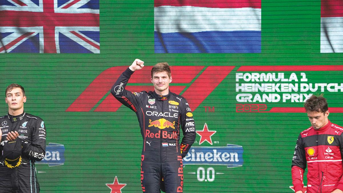 Verstappen logra ante su público su décimo triunfo de la campaña