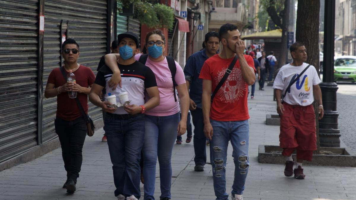 López Obrador niega gravedad en repunte de casos de Covid