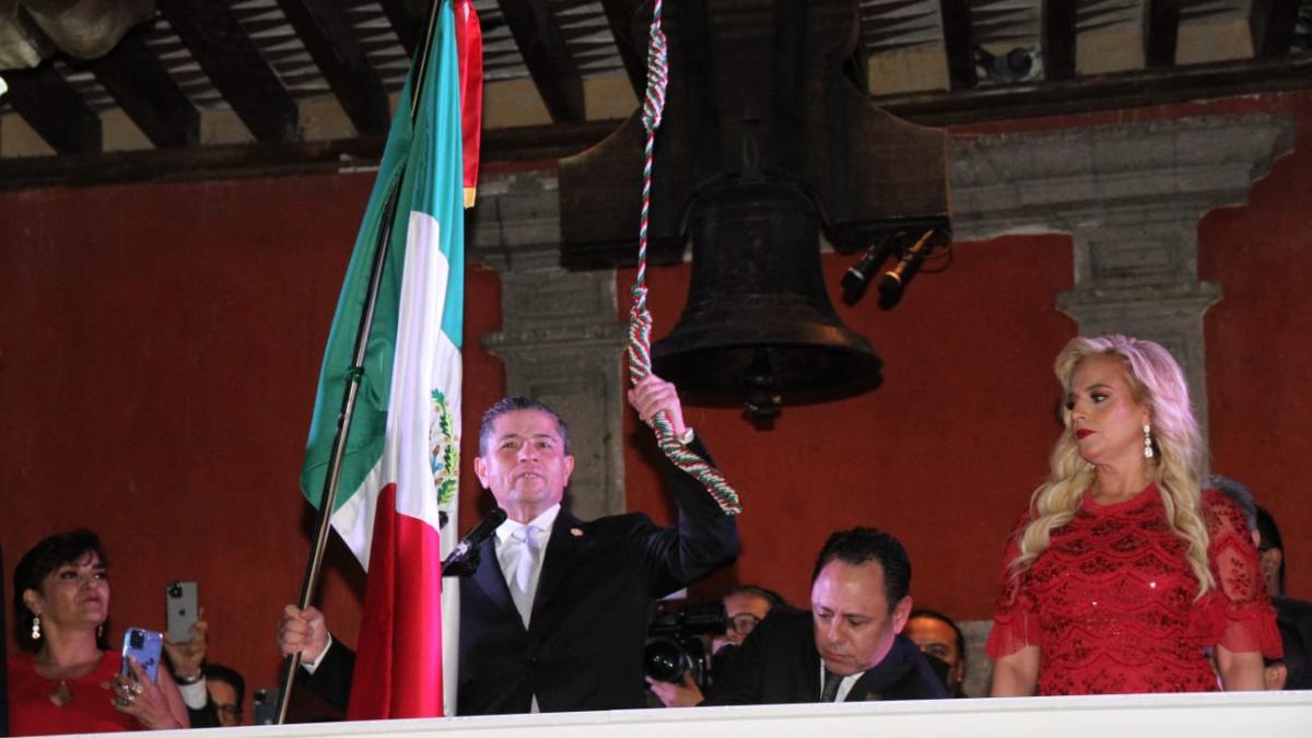 Encabeza Giovani Gutiérrez ceremonia de El Grito de Independencia en Coyoacán