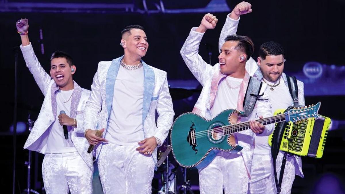 Grupo Firme en el Zócalo: Metro anuncia horario especial por concierto en CDMX