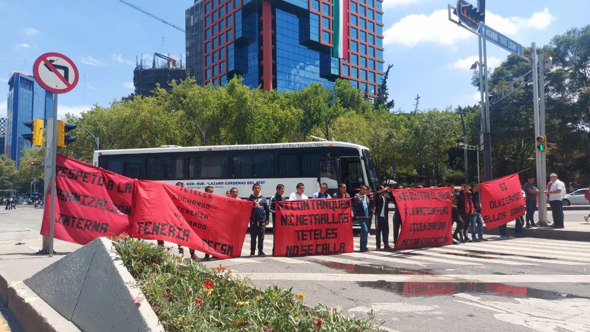 Bloquean Reforma por más de 30 horas