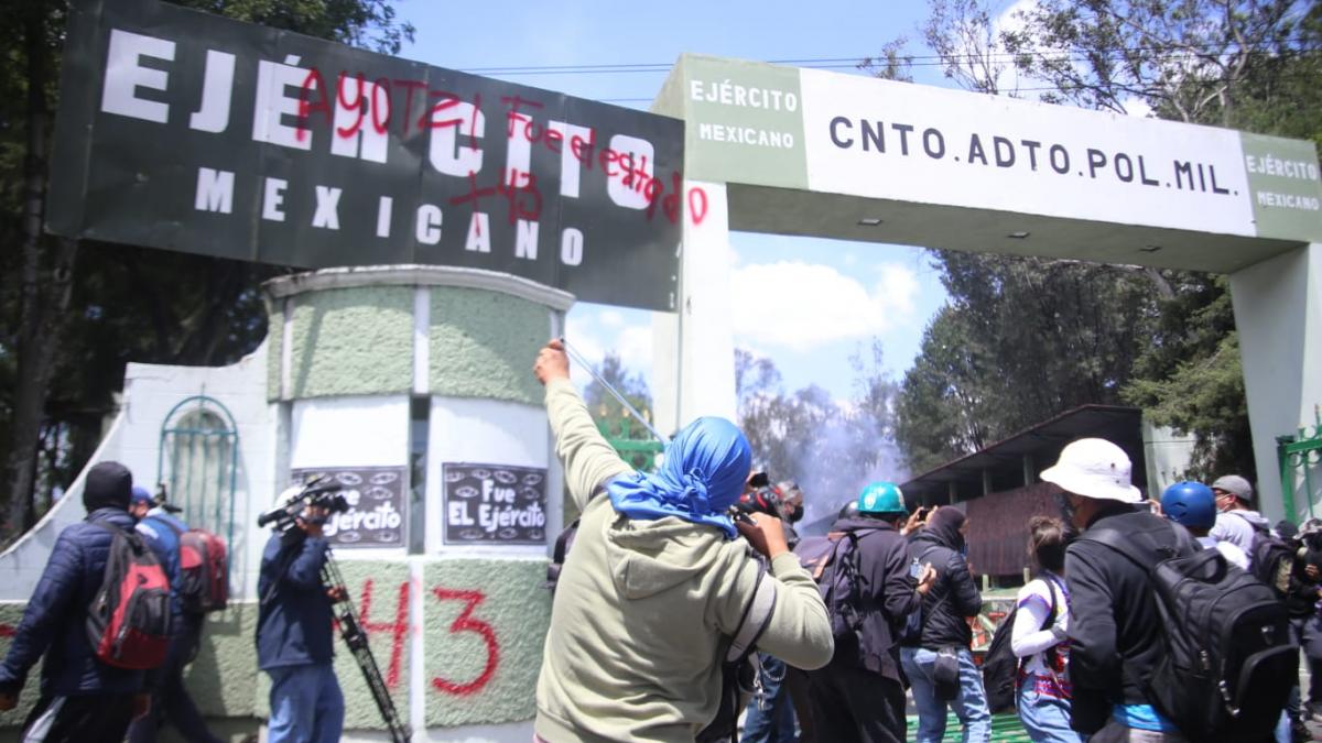 Disturbios en Campo Militar 1 dejan 39 personas lesionadas: GCDMX