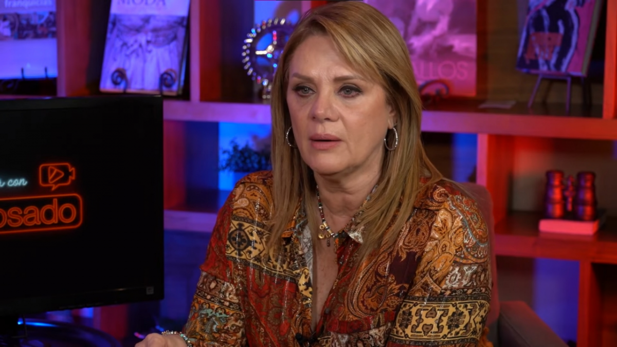 Erika Buenfil revela la identidad del famoso que la dejó plantada en la pedida de mano