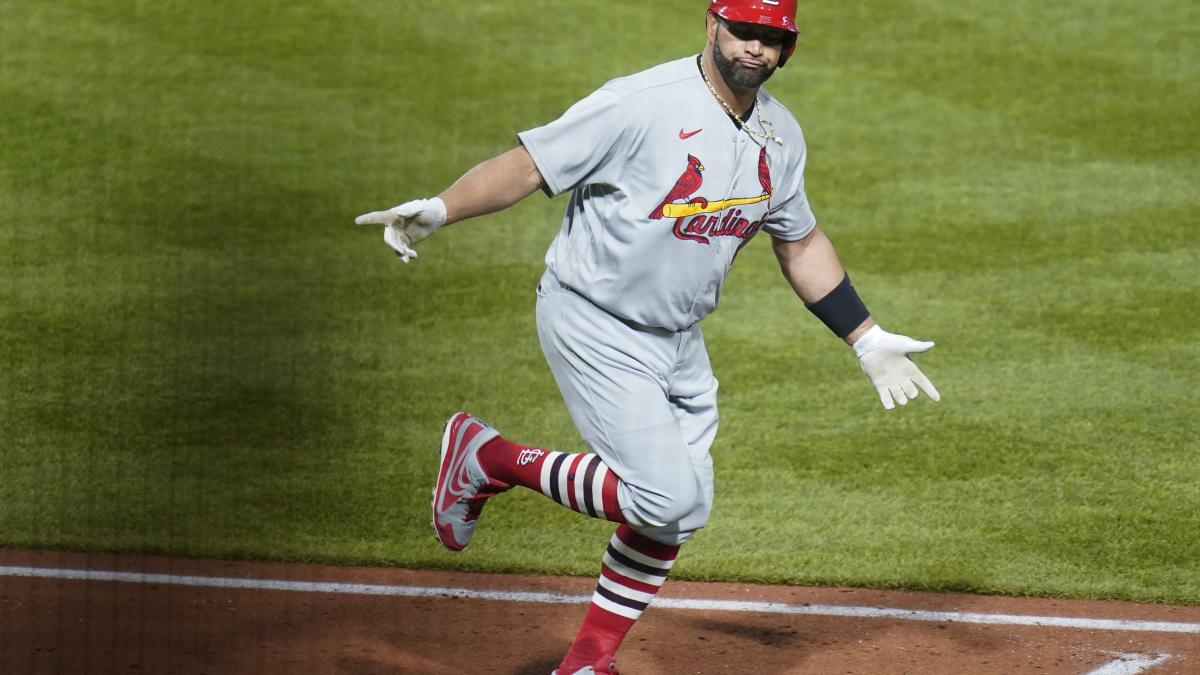 MLB | VIDEO: Albert Pujols conecta su cuadrangular 703 y supera a Babe Ruth