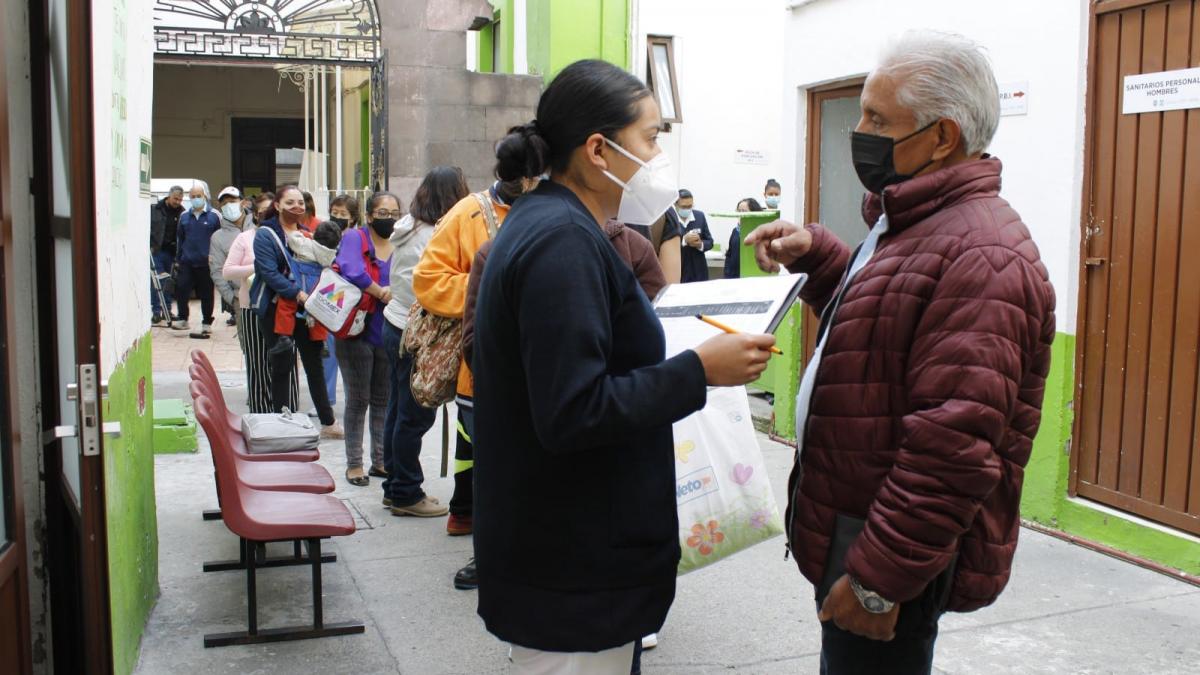 En marcha, vacunación anti influenza en CDMX