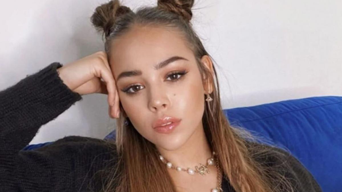 Danna Paola llora tras sufrir colapso emocional por ansiedad y cancela concierto (FOTO)