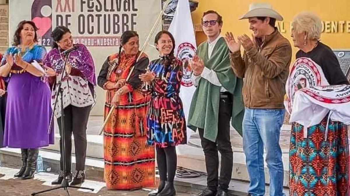 Presentan muestras de la cultura de Baja California en Los Pinos