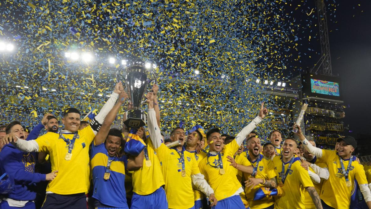 Boca Juniors es campeón de liga, con ayuda de River Plate