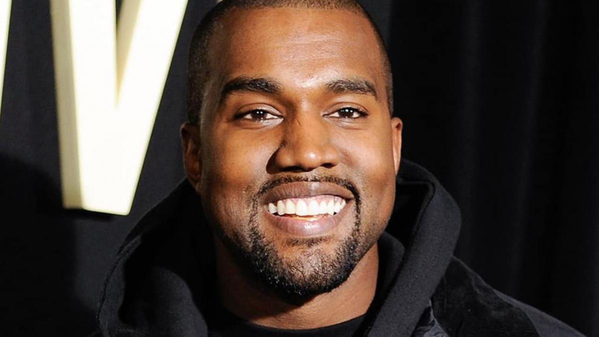 Cancelan a Kanye West por comentarios de odio; lo vetan de Adidas, Vogue, Balenciaga...