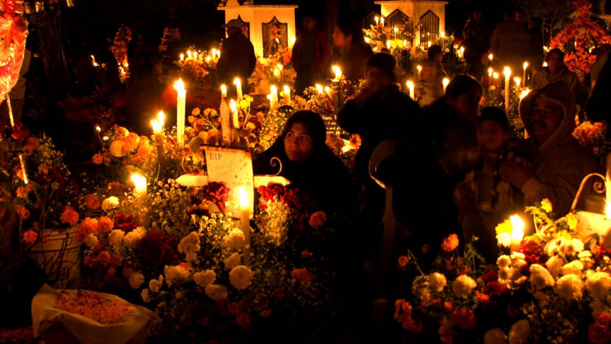 Día de Muertos en CDMX: ¿en qué horarios estarán abiertos los panteones este 1 y 2 de noviembre?