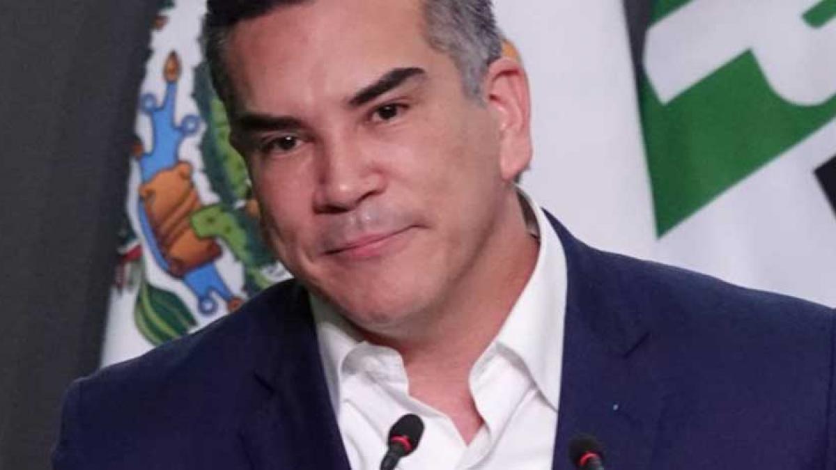 Morena busca coaccionar el voto amenazando con desaparición de programas sociales, acusa 'Alito' Moreno