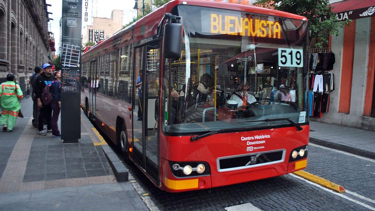 ¡Atento! Metrobús anuncia cambio en punto de descenso en estación Buenavista