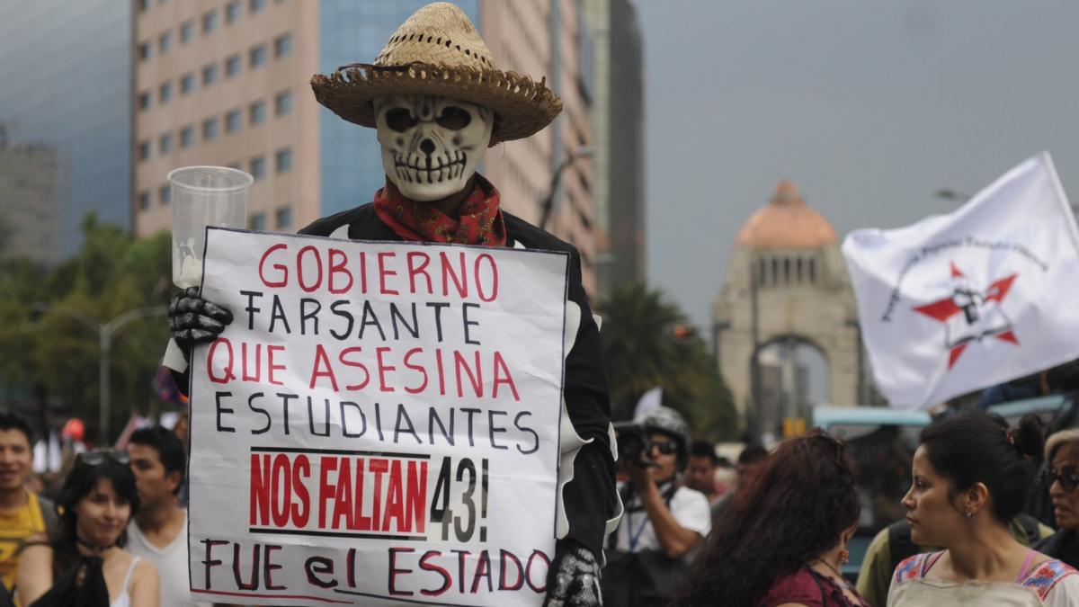 AMLO descarta proteger a militares ligados en el caso Ayotzinapa