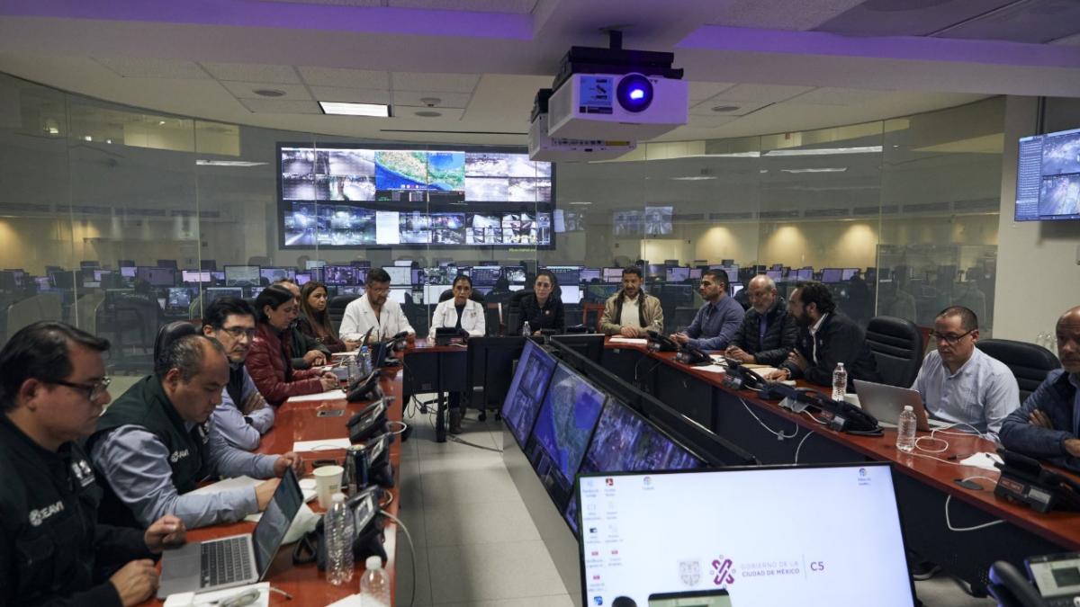 Sheinbaum: 21 personas siguen hospitalizadas tras choque de trenes en L3 del Metro