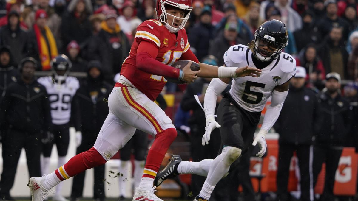 VIDEO: ¡Doloroso! Así fue la BRUTAL lesión de Patrick Mahomes en el Chiefs vs Jaguars