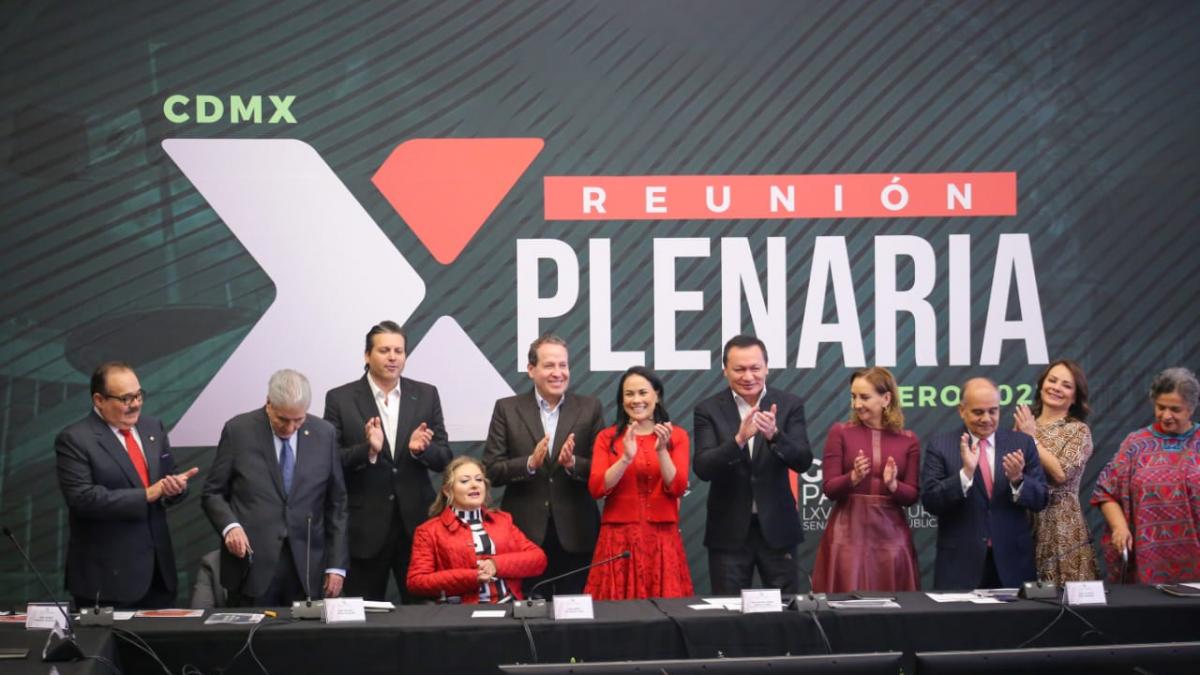 Senadores del PRI alistan apoyo a campaña de Alejandra Del Moral por el Edomex