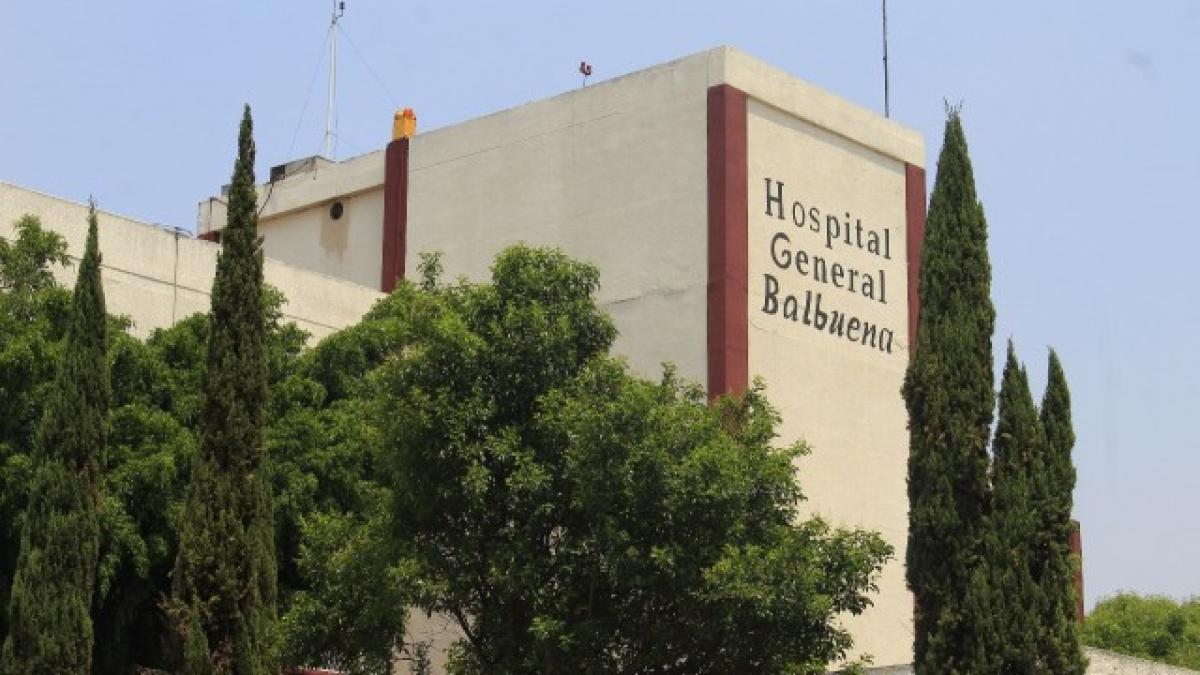 Afuera del Hospital Balbuena matan a hombre