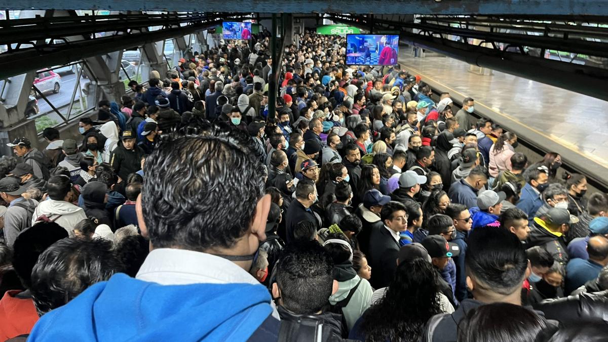 ¿Cómo está el Metro CDMX hoy, miércoles 1 de febrero? Informan aglomeraciones en Líneas 3 y 8