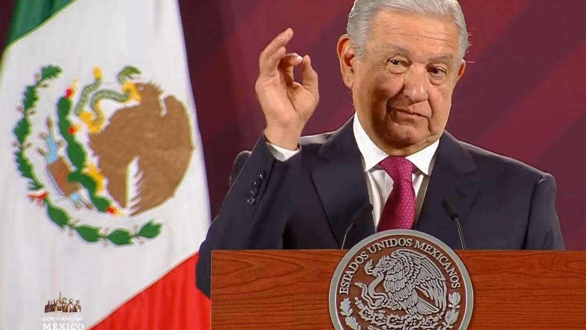 Gobierno federal podría comprar Banamex si Grupo México no lo hace, afirma AMLO