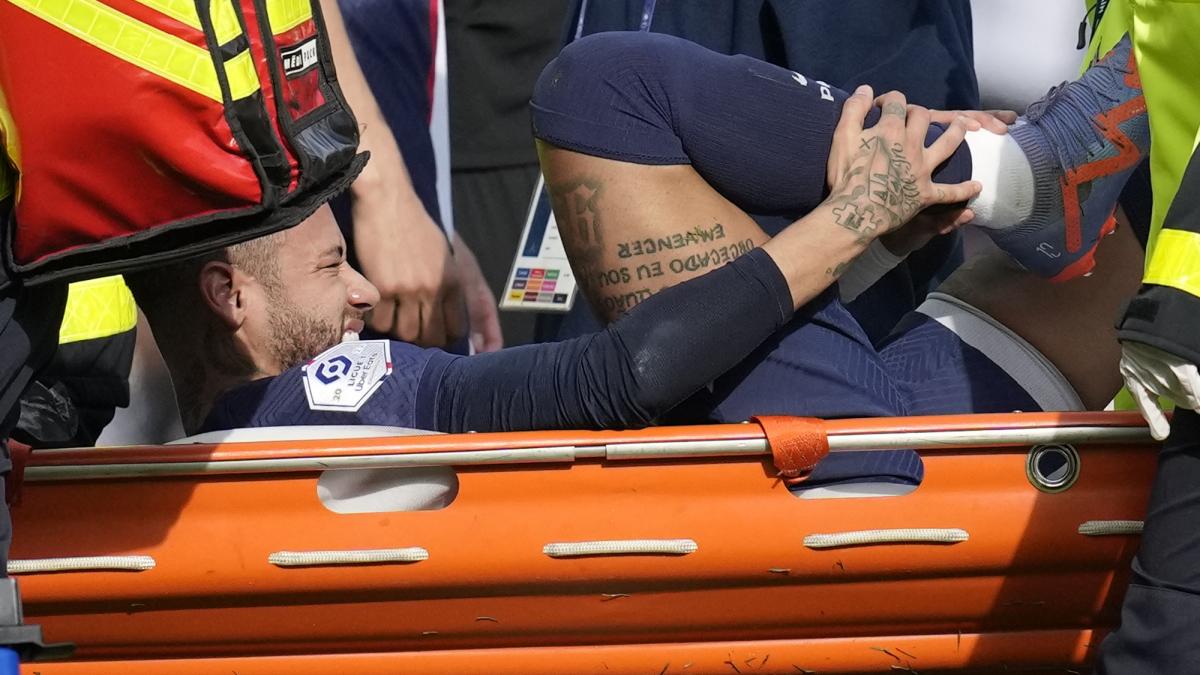 PSG | Neymar: Así fue la ESCALOFRIANTE lesión del brasileño ante el Lille (VIDEO)