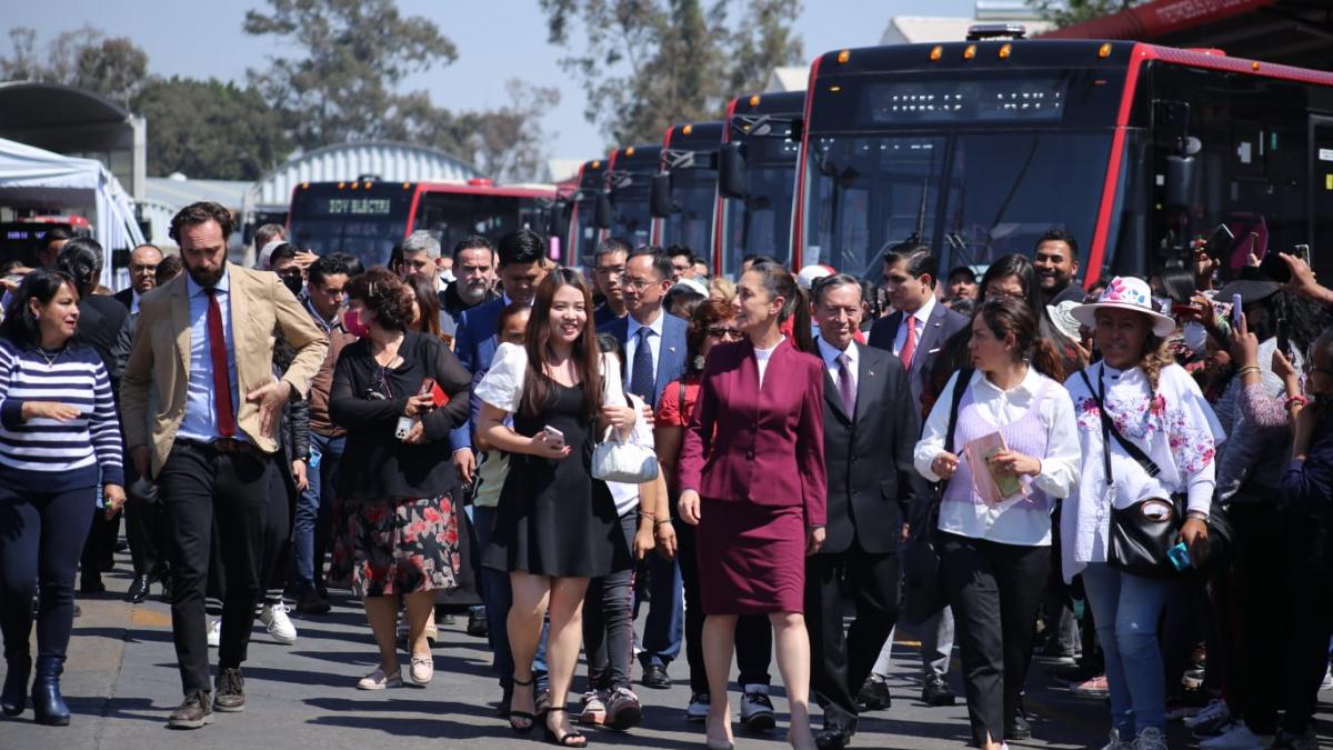 CDMX tiene la primera línea de Metrobús 100% eléctrica del mundo, enfatiza Claudia Sheinbaum