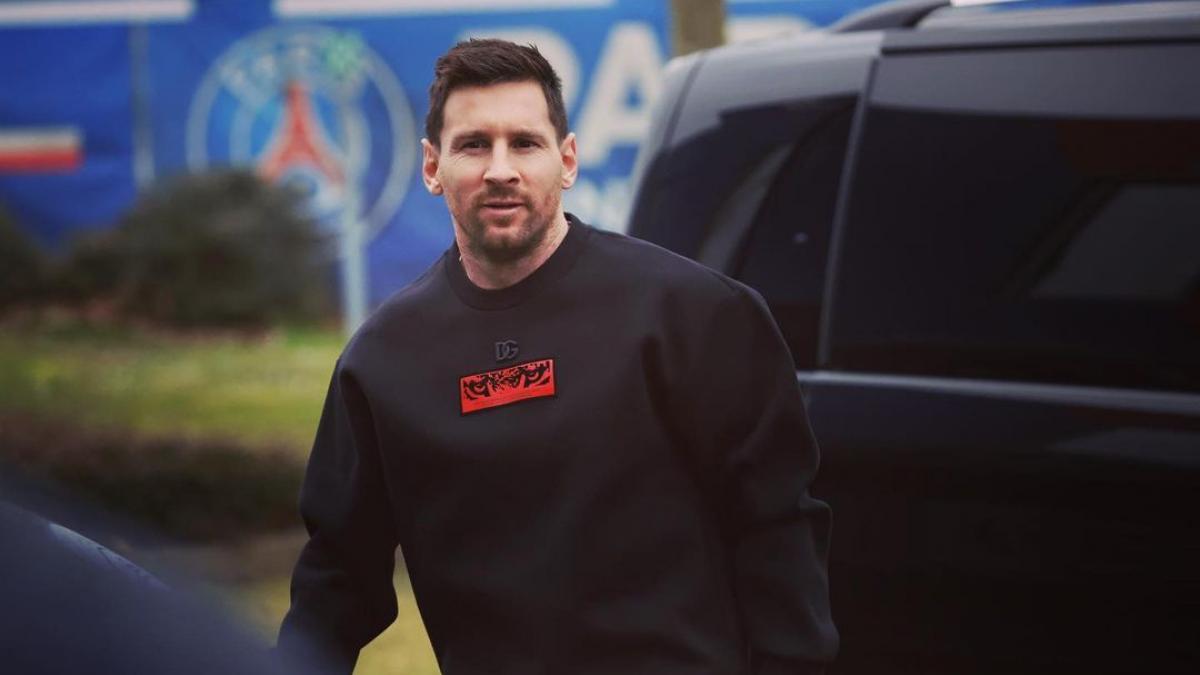 Lionel Messi regresa a Barcelona y en el PSG se "mueren" de nervios (FOTO)