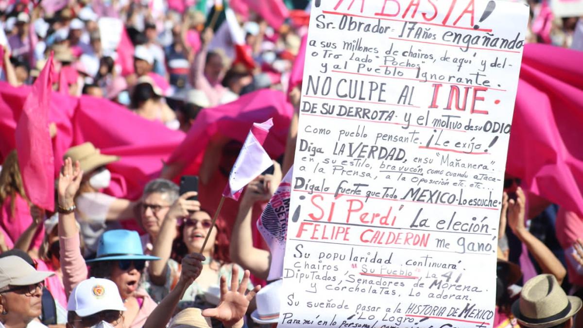 Marcha en defensa del INE. Así se ve en imágenes (FOTOS)