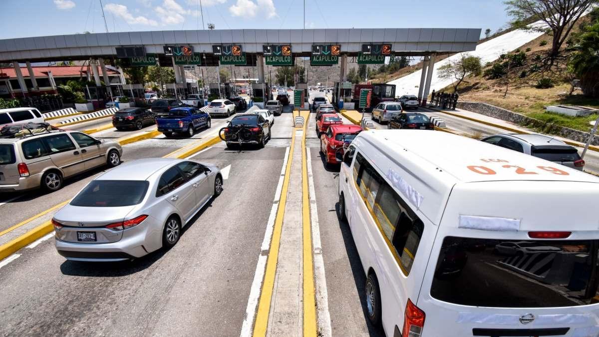 ¿Viajas seguido en carretera? Aquí 6 medidas para prevenir accidentes