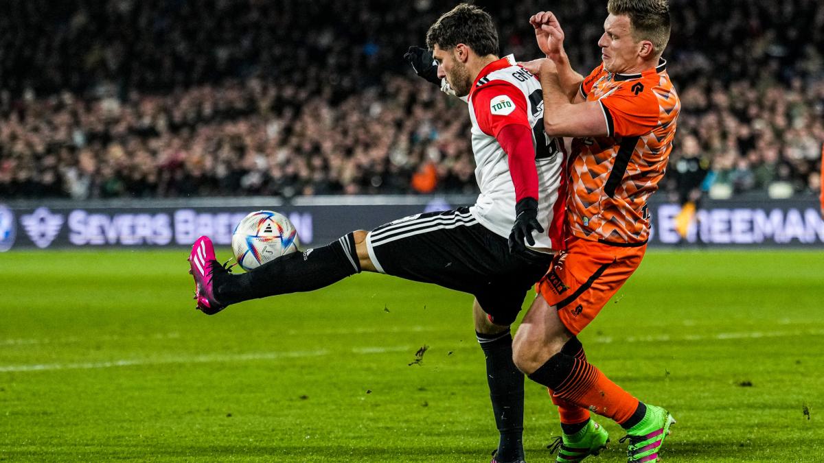 VIDEO: Santiago Giménez vuelve a anotar; ahora lo hace en duelo entre Feyenoord y Volendam