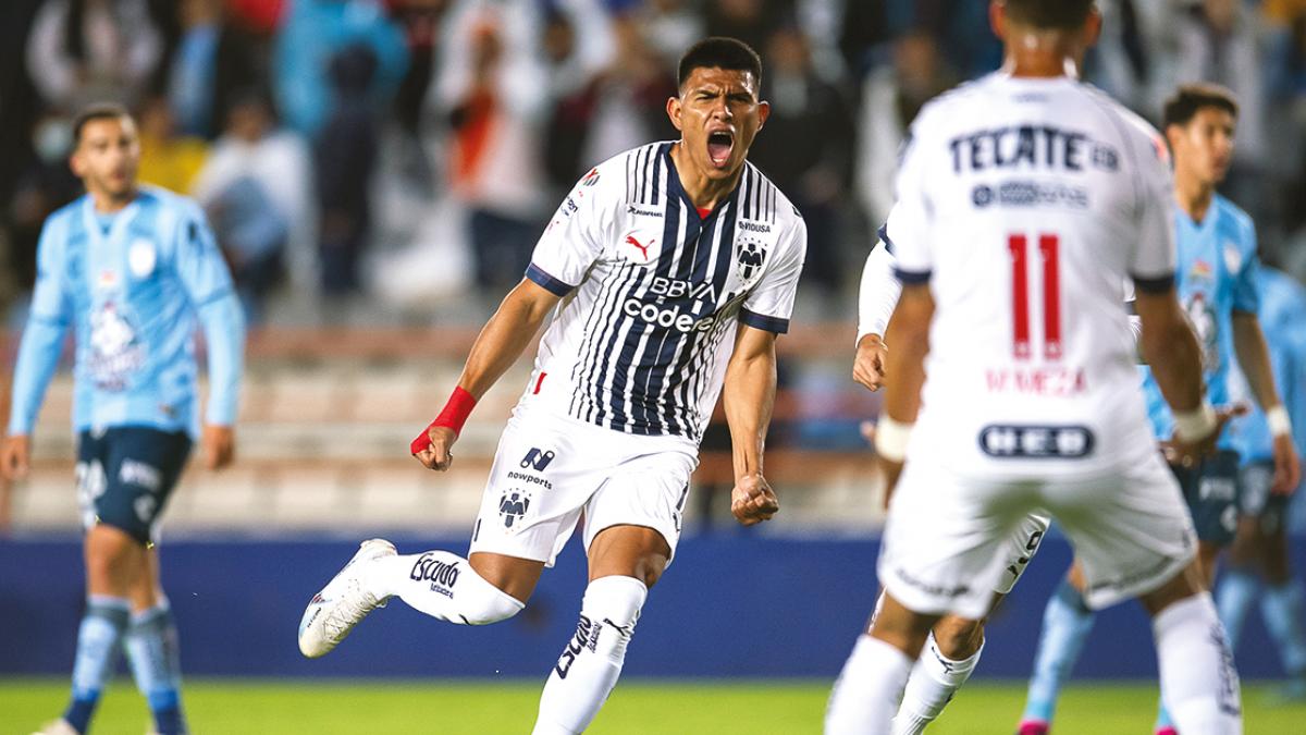 Monterrey gana en Pachuca y suma 10 partidos sin derrota