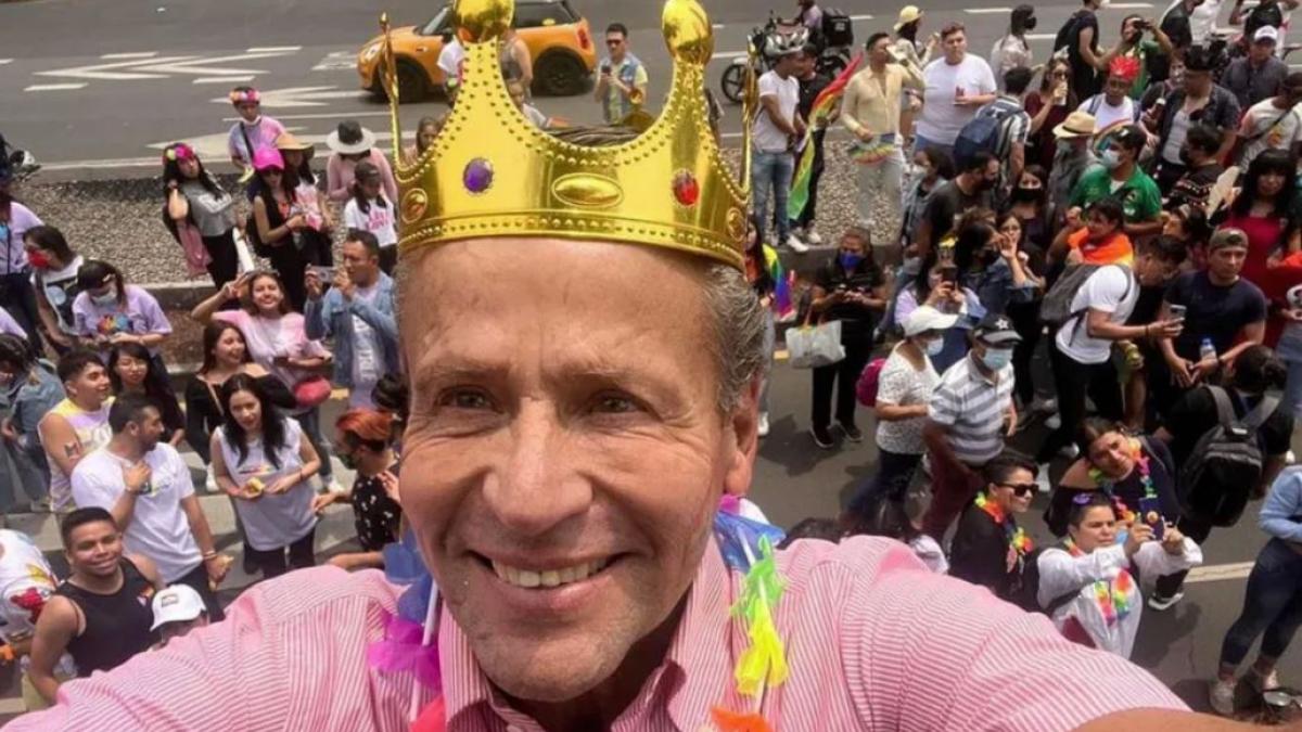 Alfredo Adame defiende su participación en la Marcha del Orgullo LGBT+ 2023: "la miento con cariño"