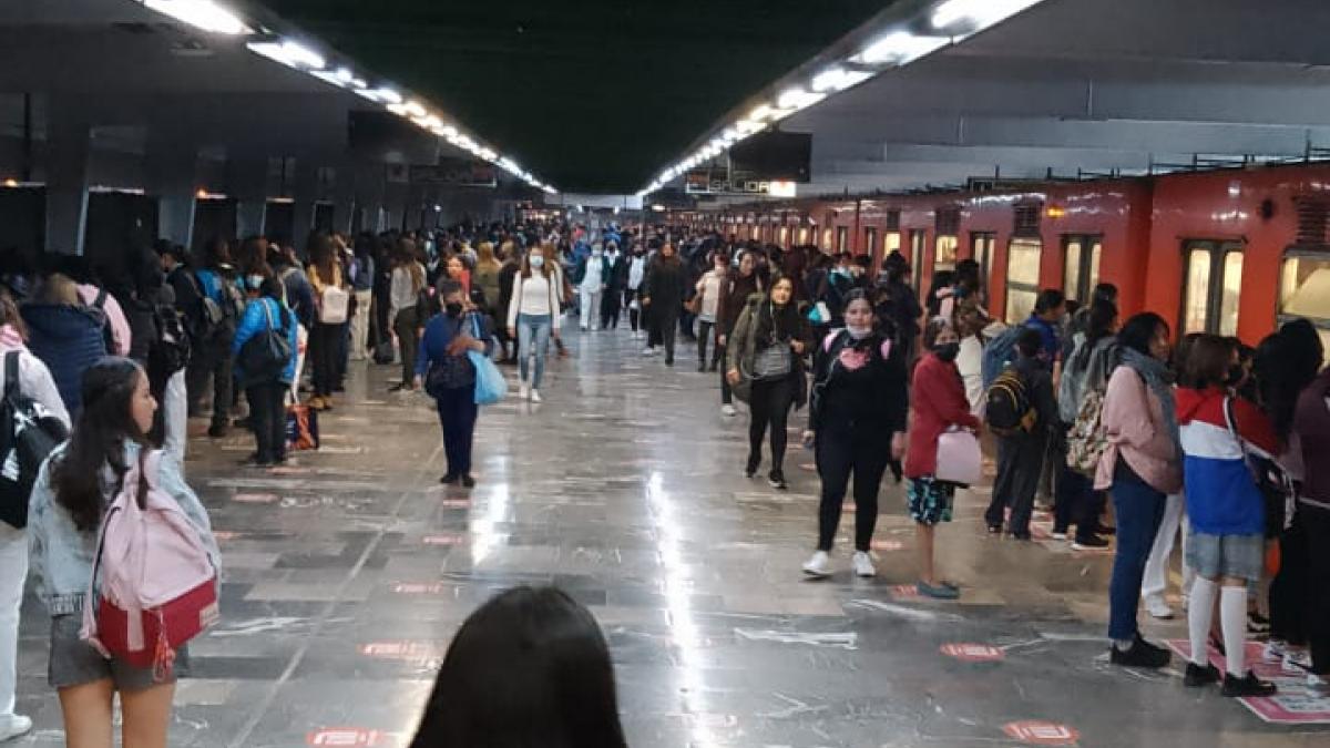 Metro CDMX. Línea 3 se satura por trabajos en vías secundarias; reportan avance lento