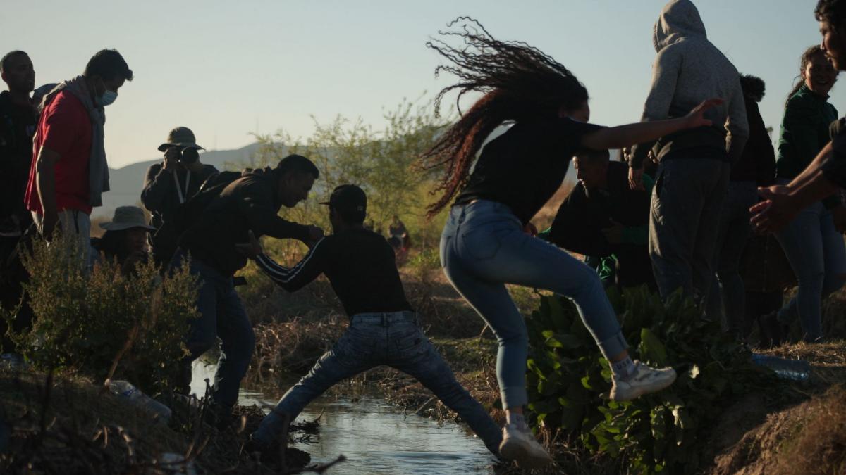 Exige Amnistía Internacional cambio de política migratoria tras lo sucedido en Ciudad Juárez