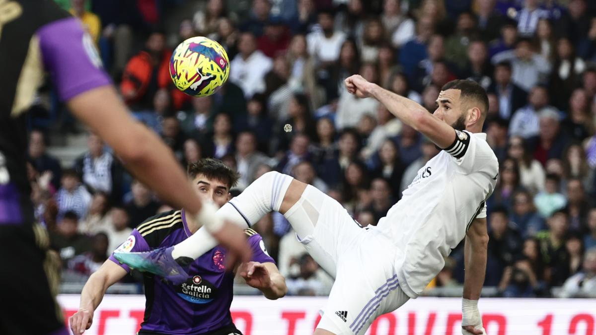 Benzema logra hat-trick en siete minutos en goleada del Madrid