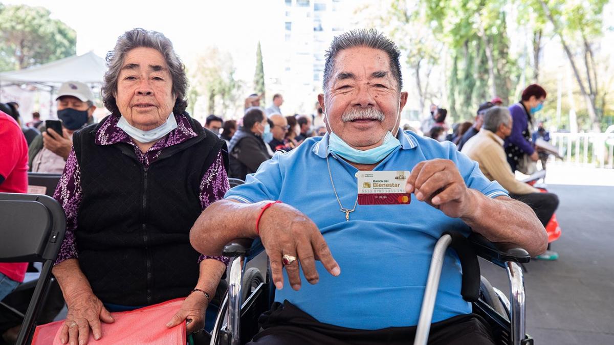 Pensión del Bienestar. ¿Cómo solicitar la visita domiciliaria para cambio de tarjeta?