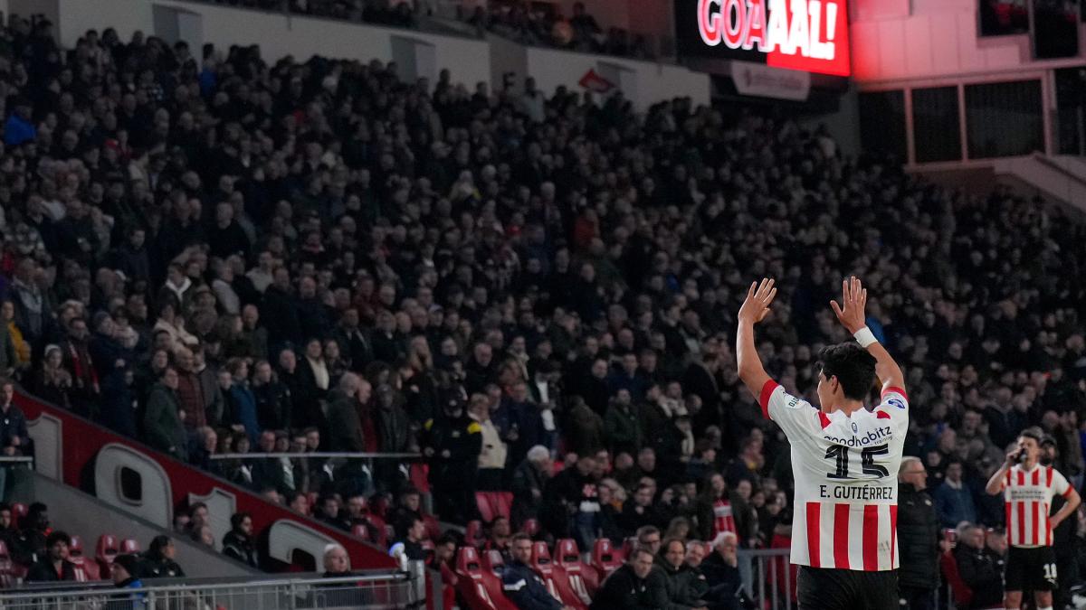 VIDEO: Erick Gutiérrez marca un GOLAZO en la victoria del PSV sobre el Excelsior